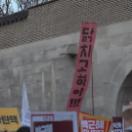 클로즈업-단편선_광장의닭_스틸_01.jpg