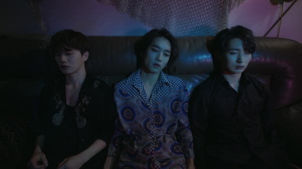 4인의 뱀파이어