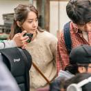 behind_still05.jpg