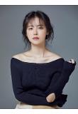 t서윤아.jpg