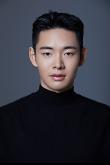 (주)행복한영화사 정면사진-남_00년생_강지휘.JPG