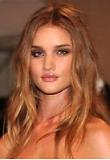 Rosie_Huntington-Whiteley.jpg